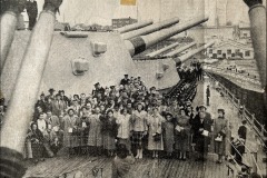 1940-Naturalization-Ceremony