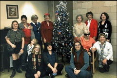 2019-Retsil-Tree-Decorating